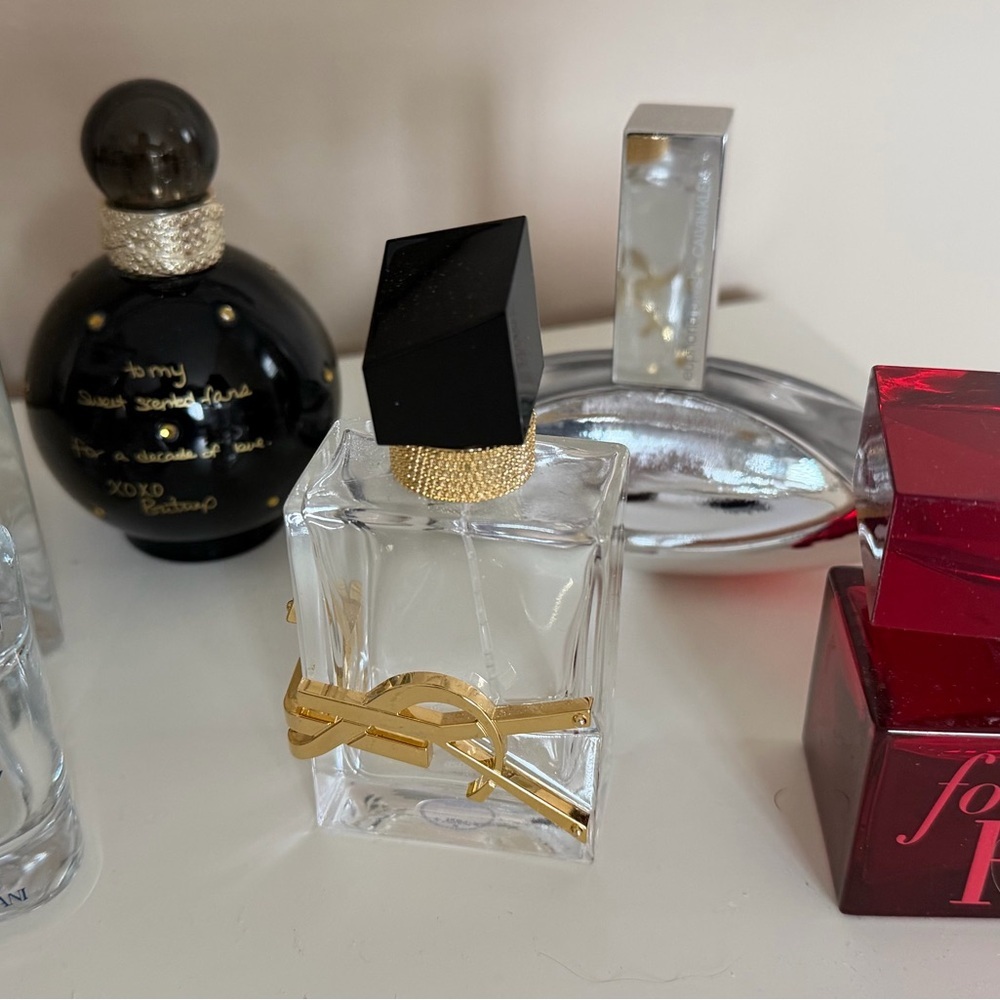 Empty Perfume Bottles - Picture 2 of 2